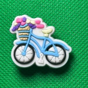 🌼 (5/$10 or 10/$15) NEW “VSCO Life” Croc Charm Collection VSCO Bike